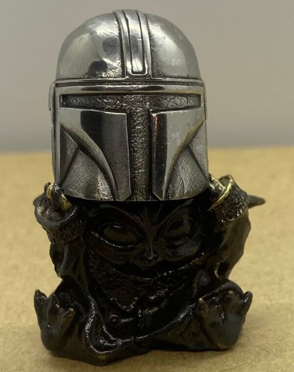 The Child with Mandalorian Helmet - Star Wars Lanyard EDC Paracord Bead